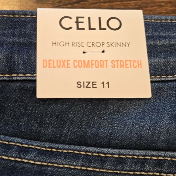 NWT Cello High Rise Crop Skinny Jeans Size 11 - Picture 8 of 13